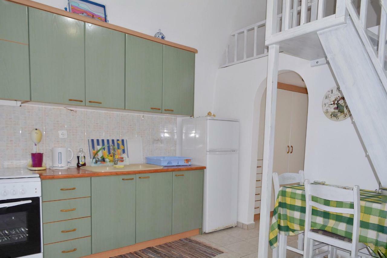 Volta Stonehouse Apartment
